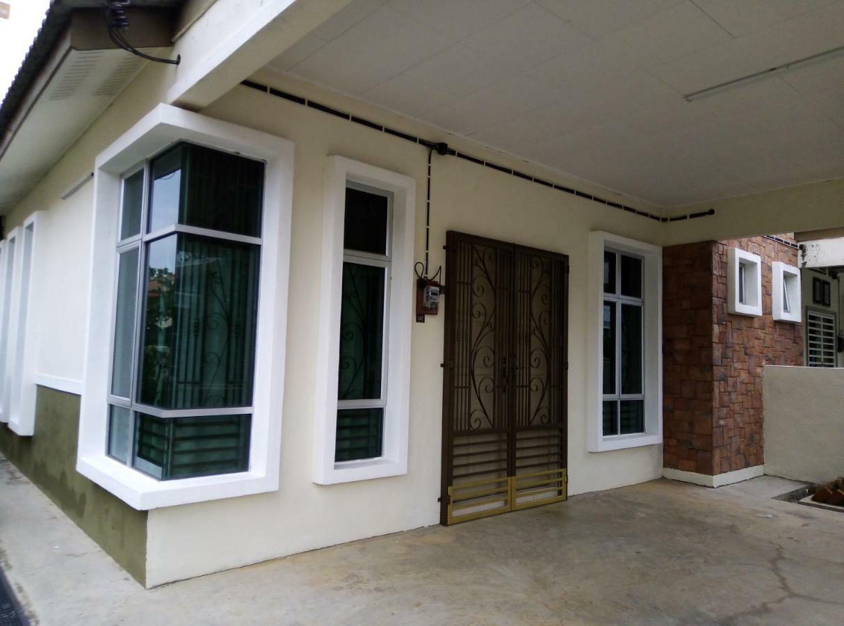 Muslim 2 Stay Malacca Exterior foto
